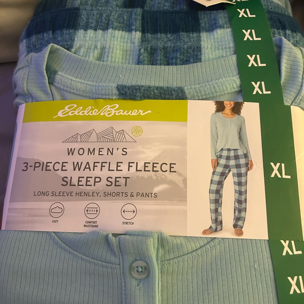 Eddie Bauer Women's Waffle Fleece Pajama Set - Light Blue and Plaid